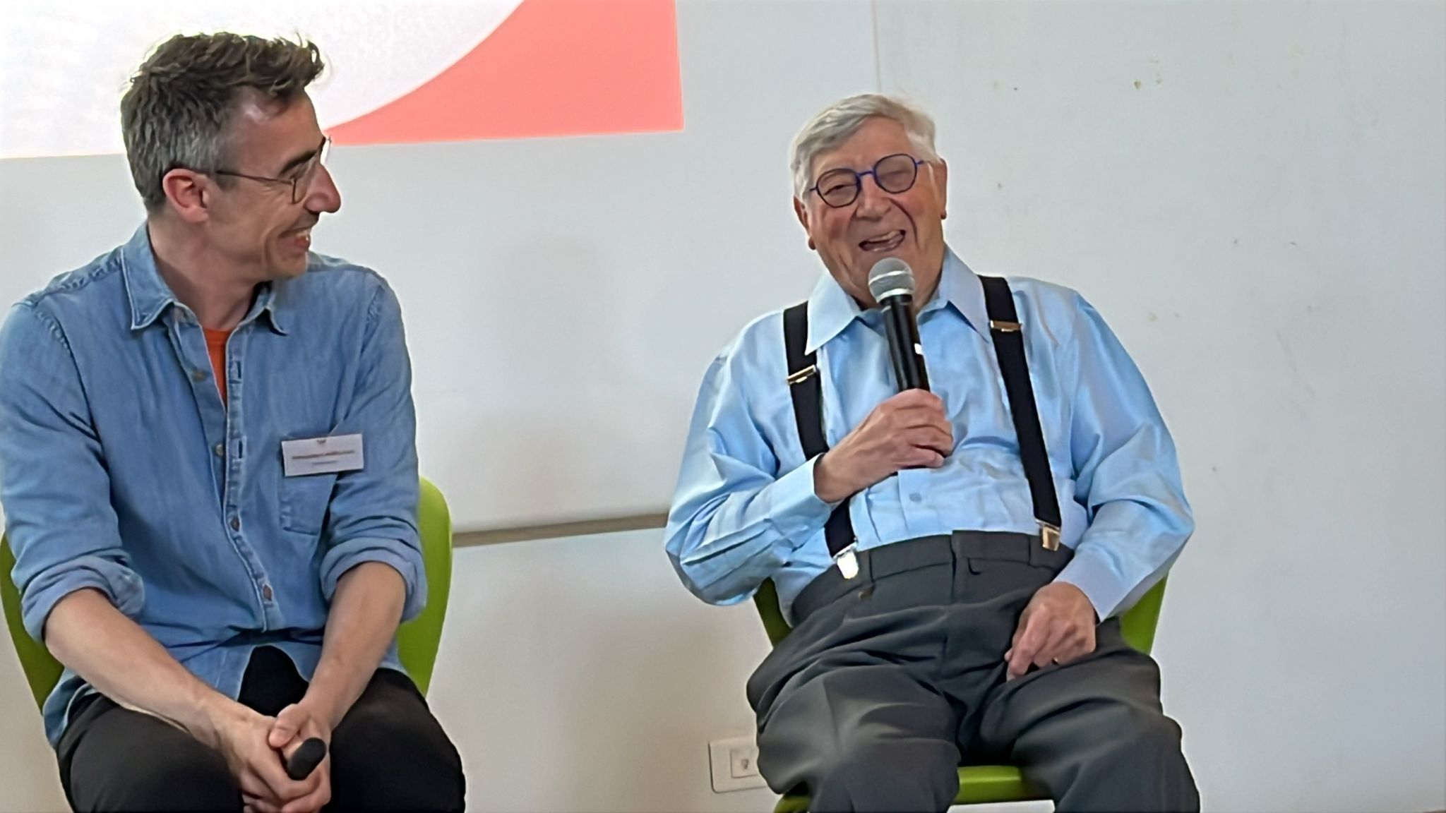 Philippe RAMBEAU témoigne auprès de Sébastien BAILLEUL à une journée organisée à Bordeaux sur la mobilité des seniors